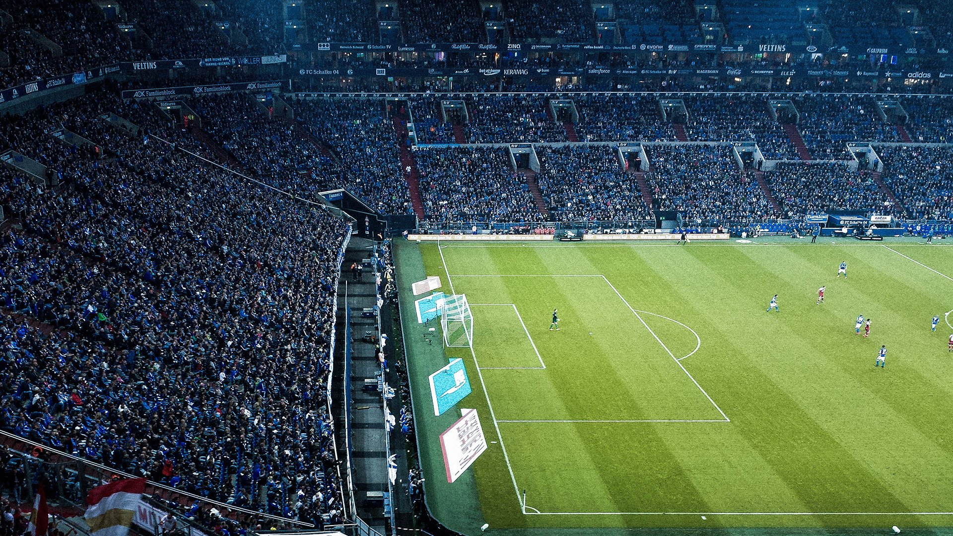 马竞客场逆转,稳坐积分榜榜首位置,马竞联赛